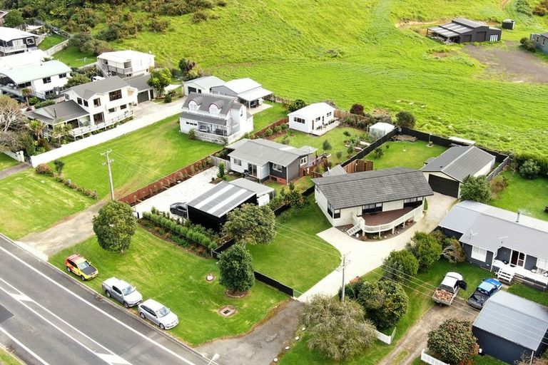 Photo of property in 353 Main Sh25 Road, Tairua, 3508