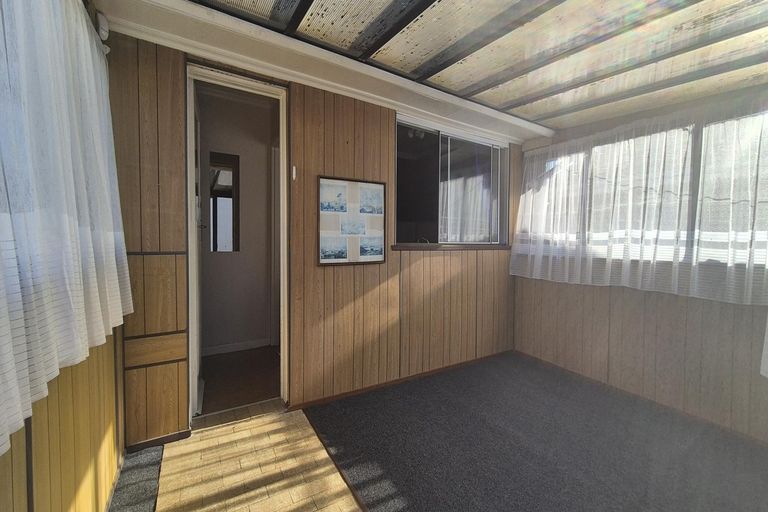 Photo of property in 49 Allenby Road, Papatoetoe, Auckland, 2025