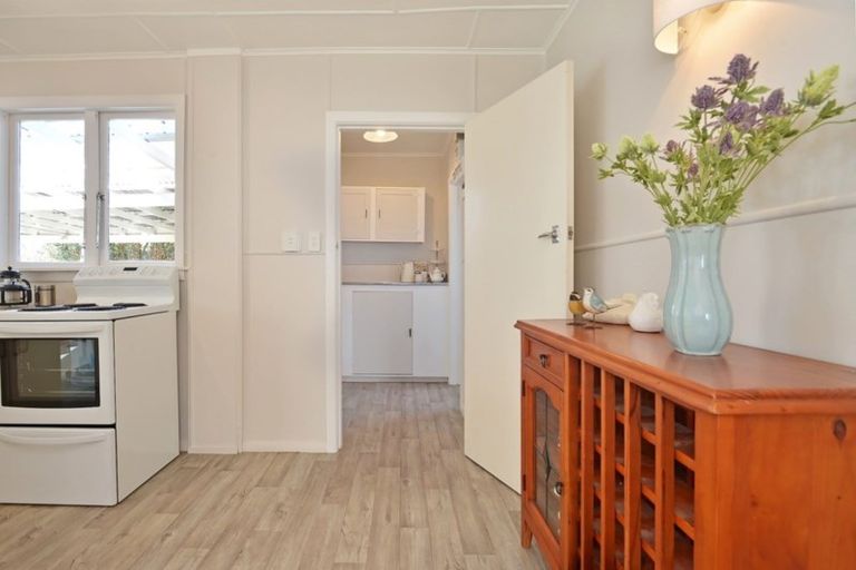 Photo of property in 234 High Street North, Carterton, 5713