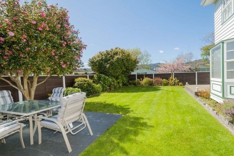 Photo of property in 41 Kebbell Grove, Epuni, Lower Hutt, 5011