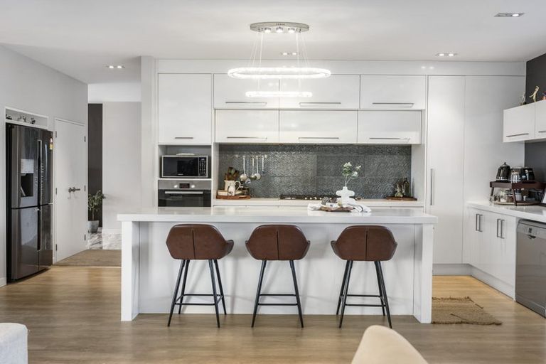 Photo of property in 31 Aldon Lane, The Gardens, Auckland, 2105