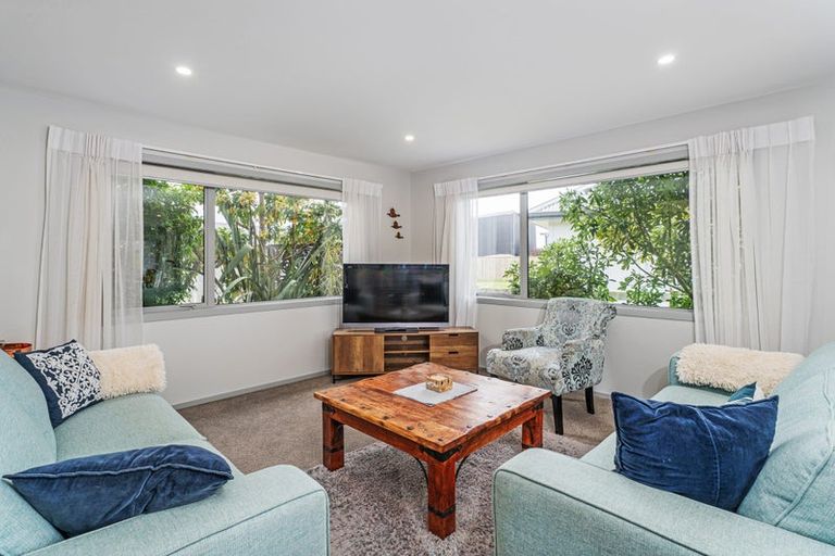 Photo of property in 41 Longreach Drive, Cooks Beach, Whitianga, 3591