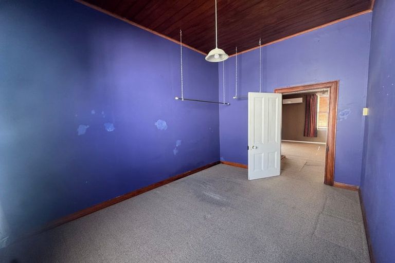 Photo of property in 9 Ross Street, Woodville, 4920