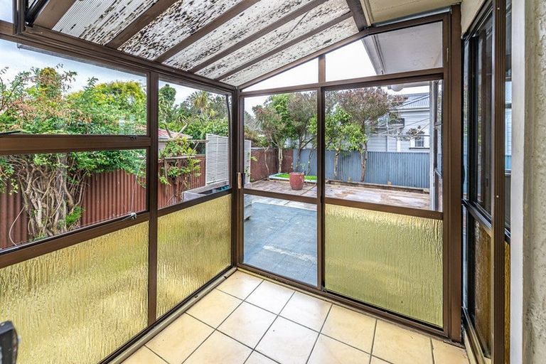 Photo of property in 3 Jackson Street, College Estate, Whanganui, 4500