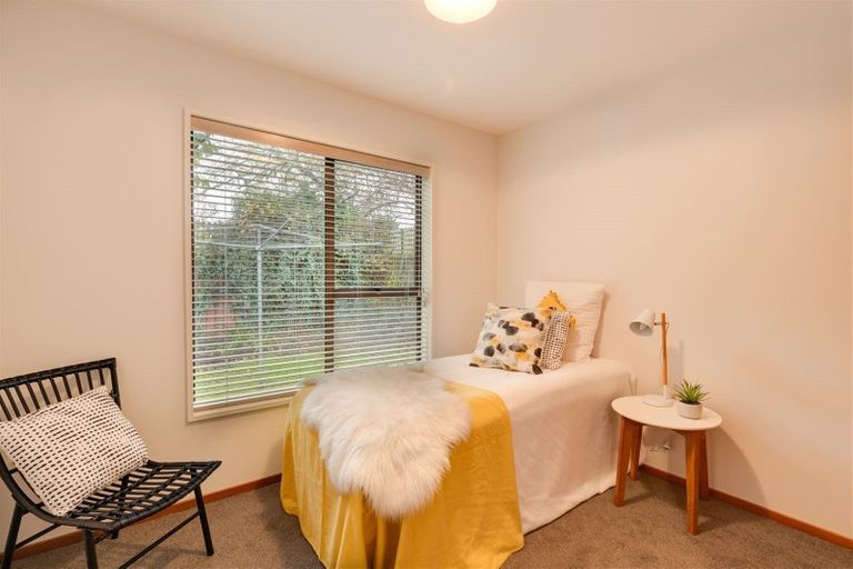 Photo of property in 6 Westgrove Avenue, Avonhead, Christchurch, 8042