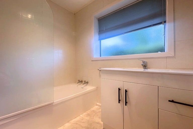 Photo of property in 29 Twyford Street, Bishopdale, Christchurch, 8053