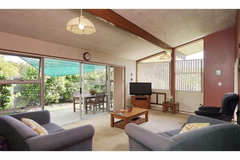 Photo of property in 469 Johns Road, Harewood, Christchurch, 8051