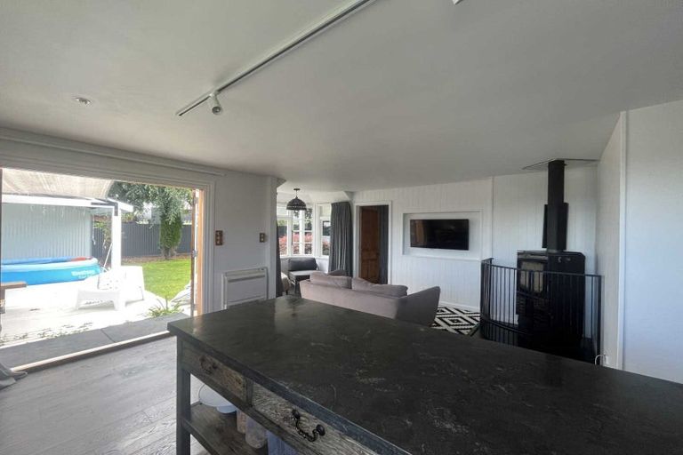 Photo of property in 29 Nixon Street, Tinwald, Ashburton, 7700