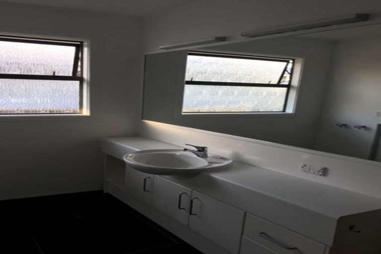 Photo of property in 1218 Norfolk Crescent, Mayfair, Hastings, 4122