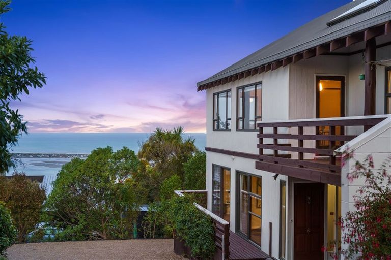 Photo of property in 155 Major Hornbrook Road, Mount Pleasant, Christchurch, 8081