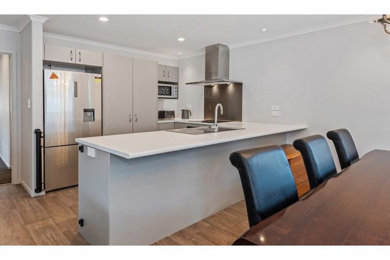 Photo of property in 2 Suncrest Lane, Port Whangarei, Whangarei, 0110