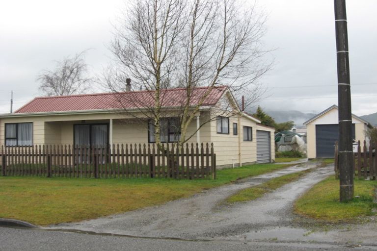 Photo of property in 7 Matai Street, Dobson, Greymouth, 7805