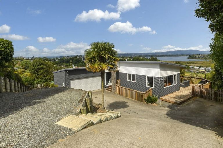 Photo of property in 392 Otumoetai Road, Otumoetai, Tauranga, 3110