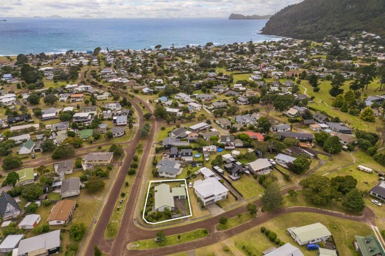 Photo of property in 37 Jubilee Drive, Pauanui, Hikuai, 3579