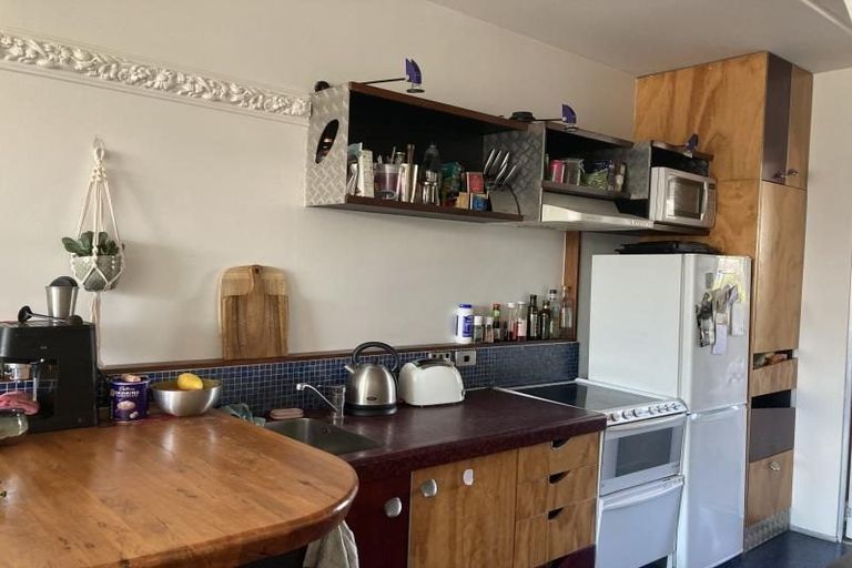 Photo of property in Qba Apartments, 4u/51 Webb Street, Mount Cook, Wellington, 6011