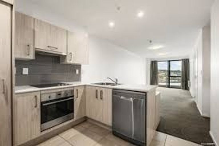 Photo of property in 319/17 Link Crescent, Stanmore Bay, Whangaparaoa, 0932