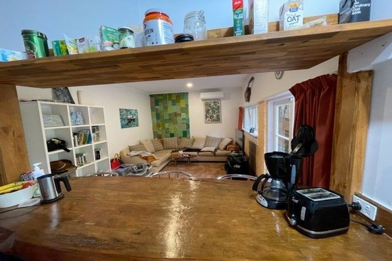 Photo of property in 88b Coronation Road, Hillcrest, Auckland, 0627