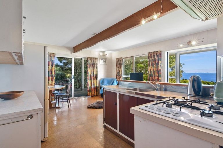 Photo of property in 9 Bydder Terrace, Patons Rock, Takaka, 7182