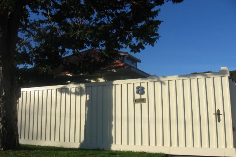 Photo of property in 4 Lockett Street, Waterloo, Lower Hutt, 5011