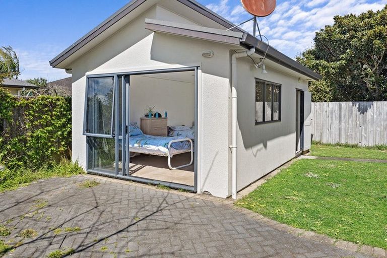 Photo of property in 25 Calypso Drive, Papamoa Beach, Papamoa, 3118