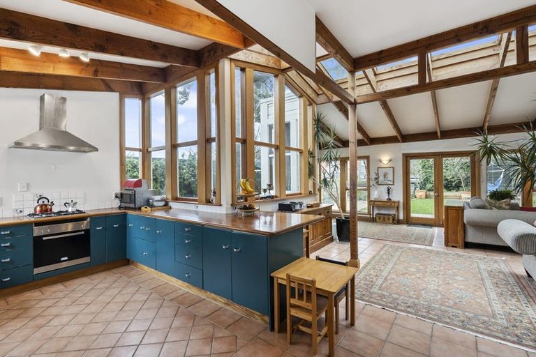 Photo of property in 3 Newman Terrace, Thorndon, Wellington, 6011