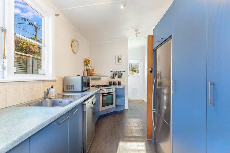 Photo of property in 13 Bombay Street, Ngaio, Wellington, 6035