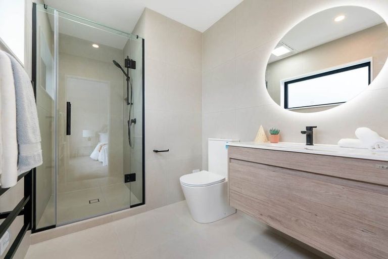 Photo of property in 31b Kurnell Drive, Botany Downs, Auckland, 2010