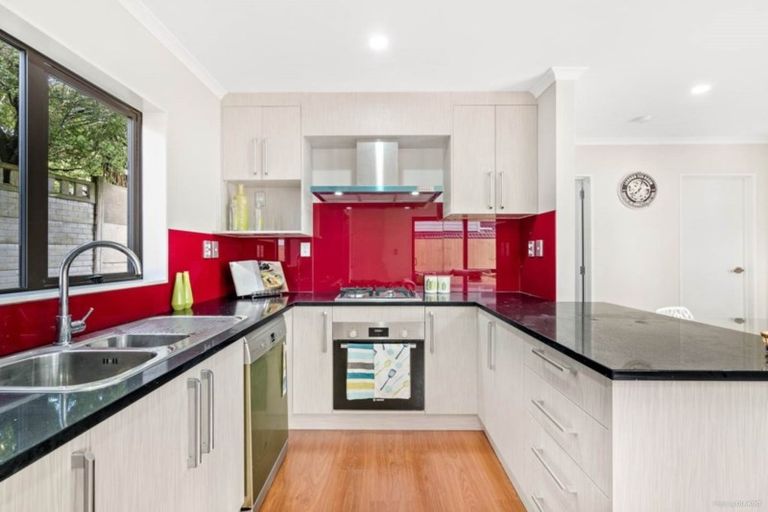 Photo of property in 4/36 Victoria Road, Devonport, Auckland, 0624