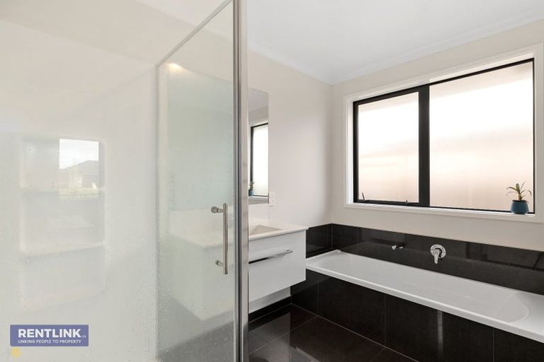 Photo of property in 19 Stevenson Drive, Papamoa, 3118