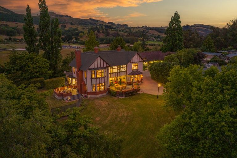 Photo of property in 101 Gladstone Road South, East Taieri, Mosgiel, 9024