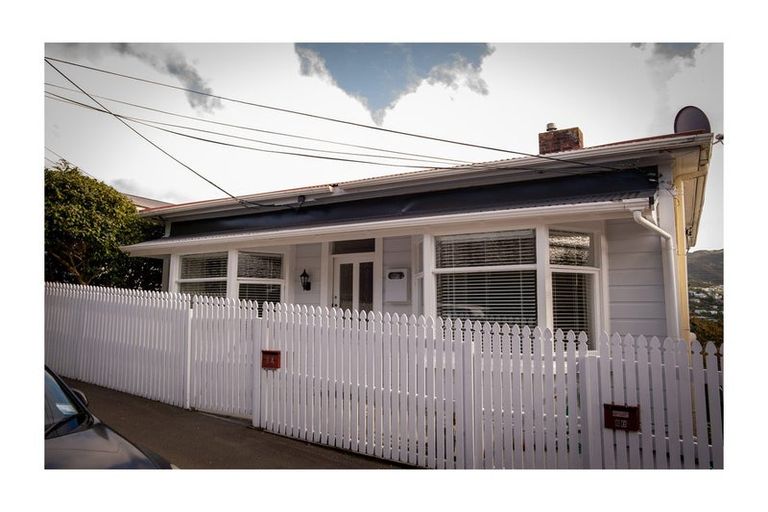 Photo of property in 8 Pitt Street, Wadestown, Wellington, 6012