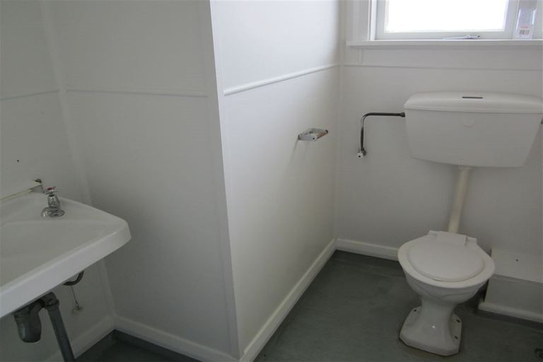 Photo of property in 16-20 Wickes Street, Cobden, Greymouth, 7802