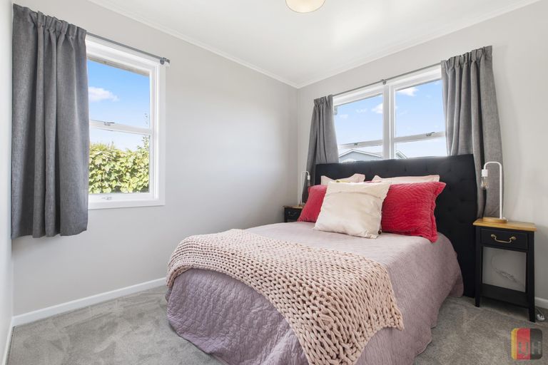 Photo of property in 35 Clark Road, Pahurehure, Papakura, 2113