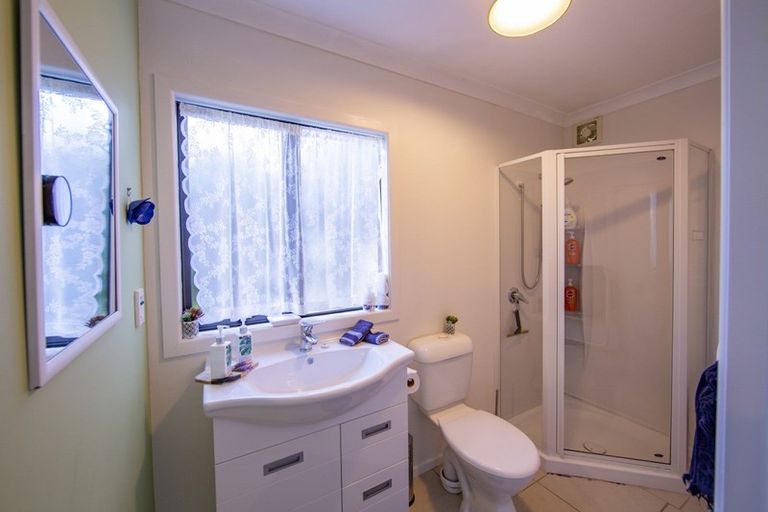 Photo of property in 32 Cullen Street, Mangawhai Heads, Mangawhai, 0505