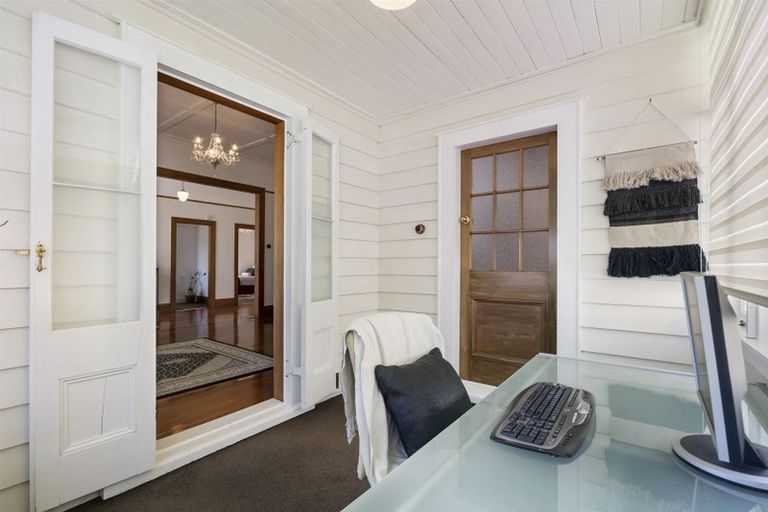 Photo of property in 1/62 Beresford Street, Bayswater, Auckland, 0622