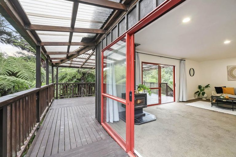 Photo of property in 15a Katrina Place, Massey, Auckland, 0614