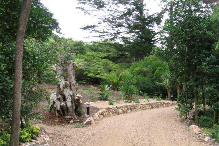 Photo of property in 27-29 Te Toki Road, Ostend, Waiheke Island, 1081