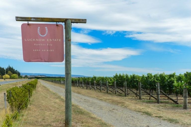 Photo of property in 3760 State Highway 50, Maraekakaho, 4171