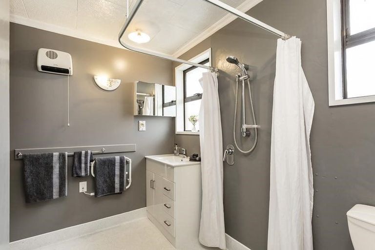 Photo of property in 65a Melbourne Street, South Dunedin, Dunedin, 9012