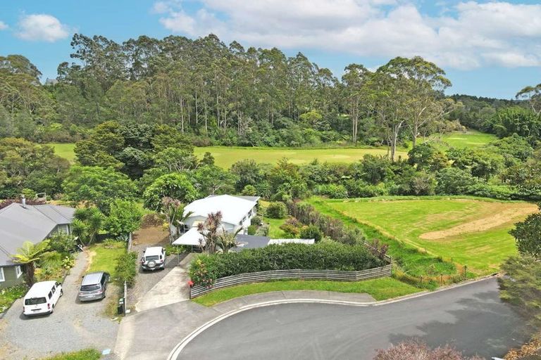 Photo of property in 41 Amokura Drive, Kerikeri, 0230