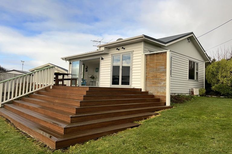 Photo of property in 11 Marne Street, Riverton/aparima, Riverton, 9822