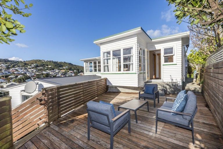 Photo of property in 14 Ribble Street, Island Bay, Wellington, 6023