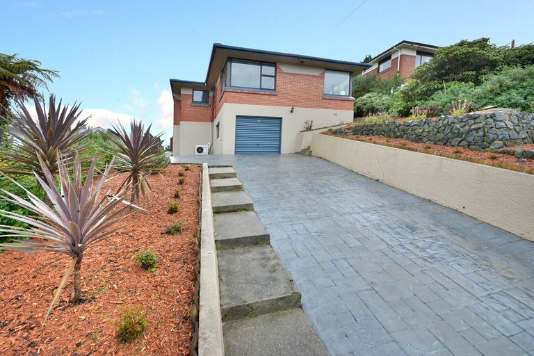 Photo of property in 21 Chisholm Place, Tainui, Dunedin, 9013