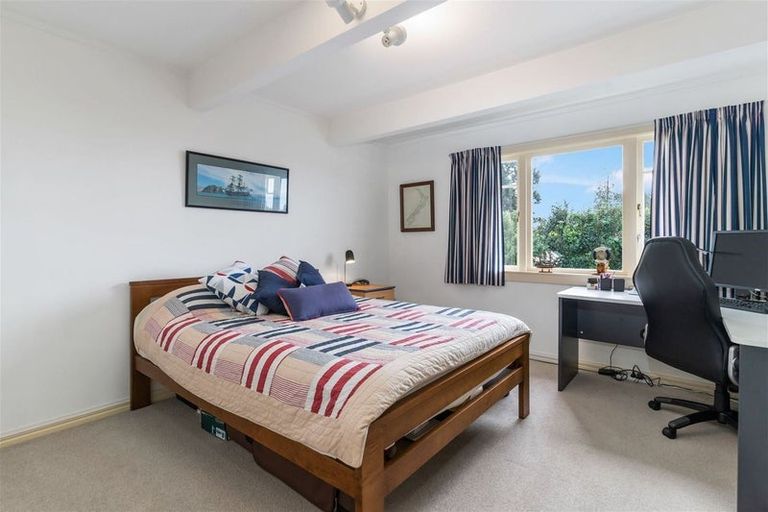 Photo of property in 1/49 Sale Street, Cockle Bay, Auckland, 2014