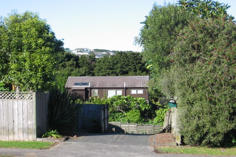 Photo of property in 2/109 Redoubt Road, Goodwood Heights, Auckland, 2105