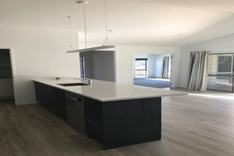 Photo of property in 1 Sharman Place, Pyes Pa, Tauranga, 3112