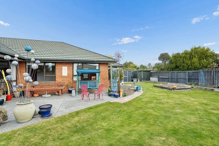 Photo of property in 11 Blakeley Place, Kaiapoi, 7630