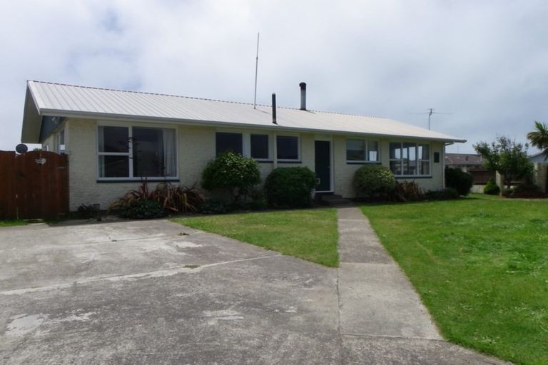 Photo of property in 4 Eros Place, North New Brighton, Christchurch, 8083
