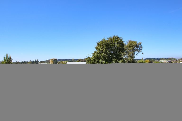 Photo of property in 25 Gordon Street, Weston, Oamaru, 9401