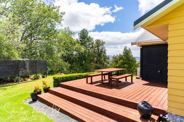 Photo of property in 16 Nikau Lane, Maungaturoto, 0520